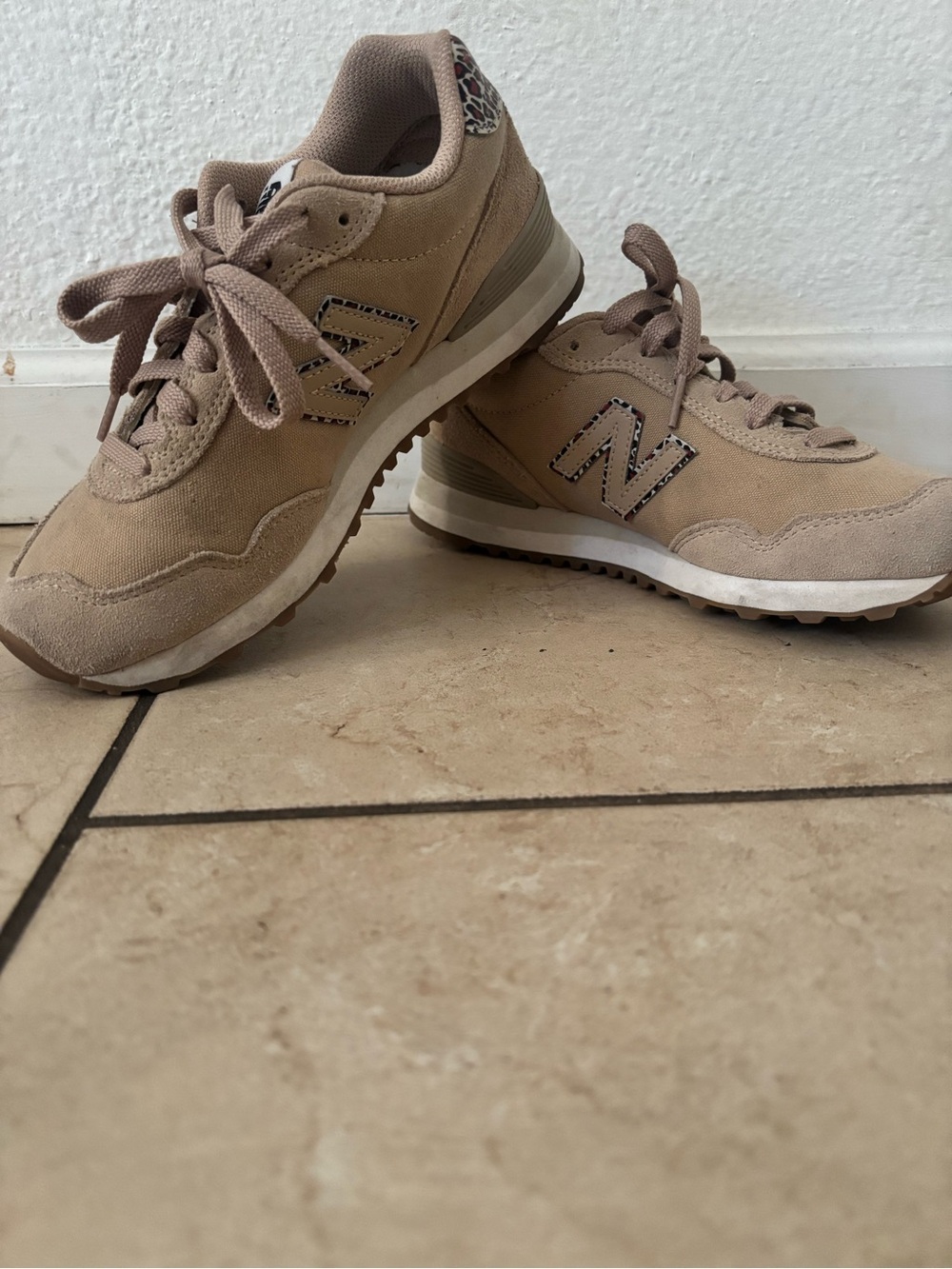 Women’s New Balance 574